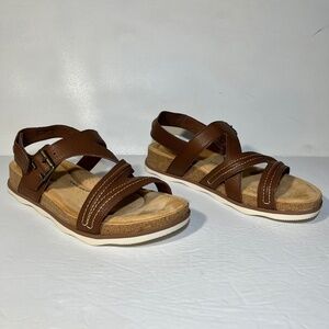 Clarks Collection Brynn Step Adjustable Sandals